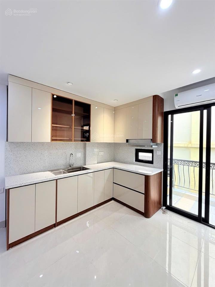 Xuân thủy, cầu giấy  45m²  5 tầng  chỉ 8,5 tỷ  lô góc  kinh doanh  full nội thất  ở ngay