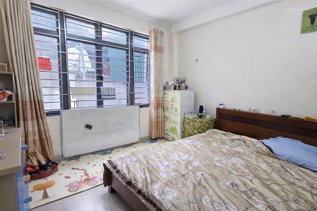 Hiếm! chỉ 8,1 tỷ  47m2  5 tầng  full nội thất  gần ôtô  kinh doanh  tại hoa bằng, cầu giấy