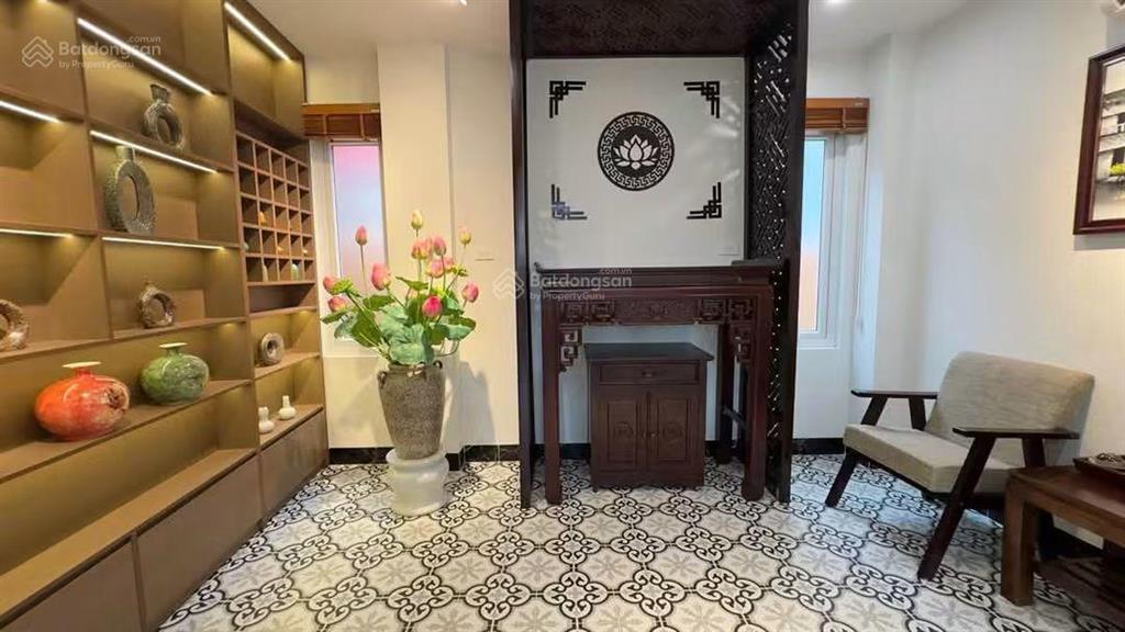 Cầu giấy  8,5 tỷ phân lô ô tô  kinh doanh  full nội thất  ở ngay