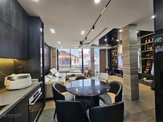 Chỉ 8,9 tỷ  cầu giấy 45m2  5 tầng  5 ngủ  gần ôtô  kinh doanh  full nội thất ở ngay