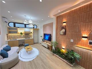 Chỉ 6,3 tỷ  cầu giấy  5 tầng  còn mới  full nội thất  gần ôtô  ở ngay