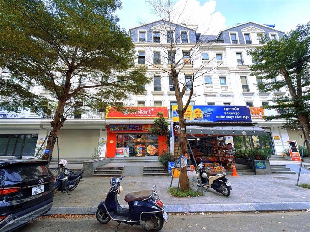 63,8 tỷ  120m2  cầu giấy mặt phố  ô tô tránh vỉa hè  kinh doanh  khai thác đỉnh