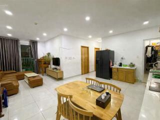 Bán căn hộ (3pn + 2wc, 95m2) nội thất cơ bản  sẵn sổ