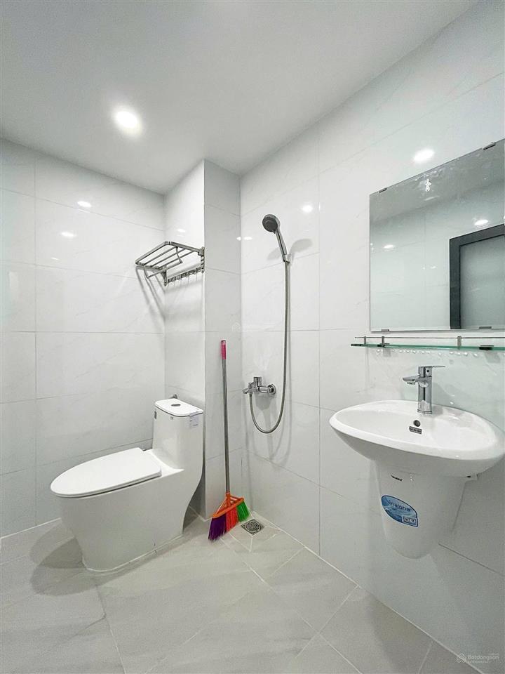 Cho thuê chdv full nội thất ngay vlu, iuh, đường dương quảng hàm quận gò vấp