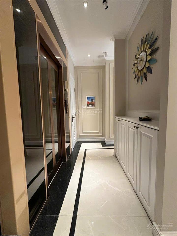 Món hời nhà riêng đông ngạc giá 30 triệu/m2 cả đất và nhà 6 tầng  thang máy.  0978 996 ***