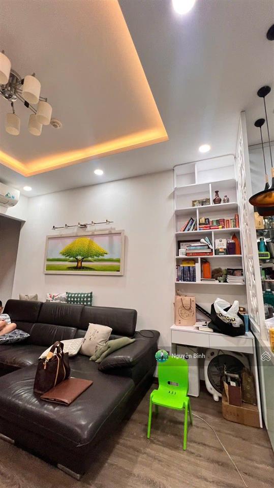 Dt 64.5m2 ecohome 1.tk 2 ngủ 2 wc.sổ đỏ sang tên. giá 70 triệu/m2.  0978 996 ***