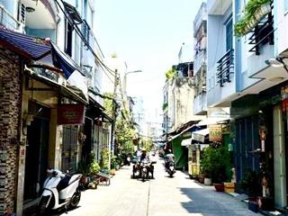 Nhà đẹp hẻm xe tải  gần chợ bình trị đông  kinh doanh cực tốt