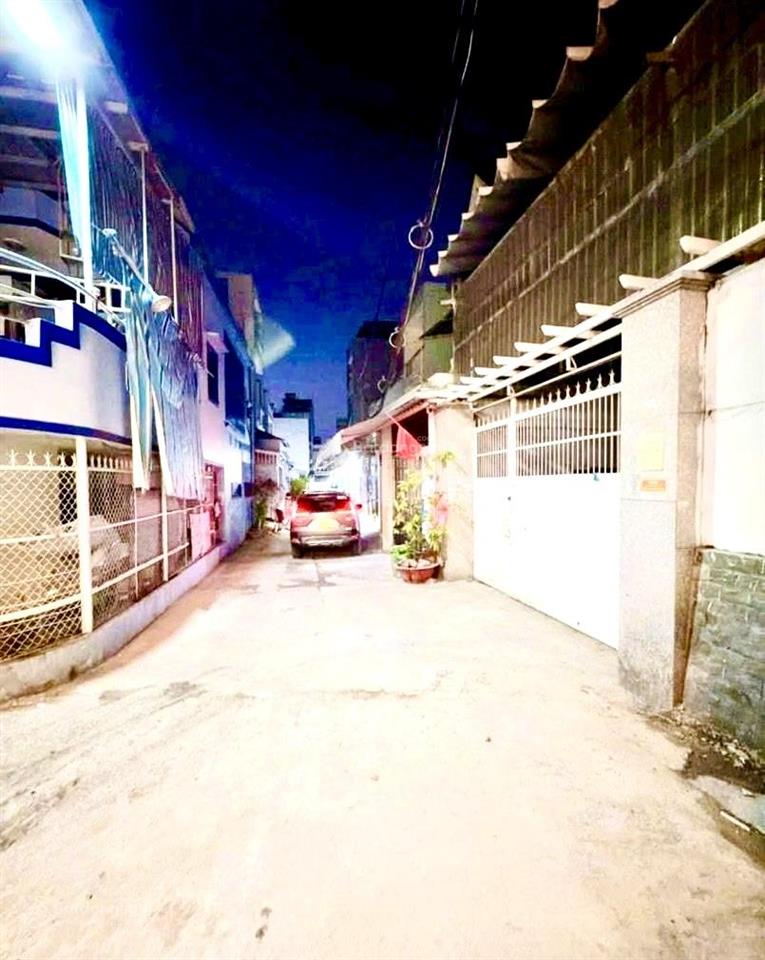 Hàng hot tân phú  hẻm xe tải  nhà đẹp ở ngay