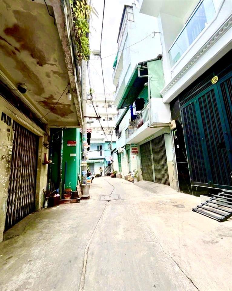 Nhà đẹp chiến lược  hẻm thông 4m  gần q6 3pn  ở ngay  giá tốt chỉ 5,6 tỷ