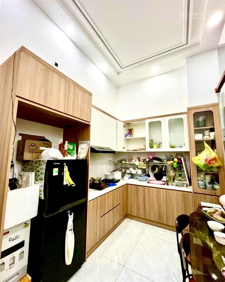 Nhà đẹp chiến lược  hẻm thông 4m  gần q6 3pn  ở ngay  giá tốt chỉ 5,6 tỷ
