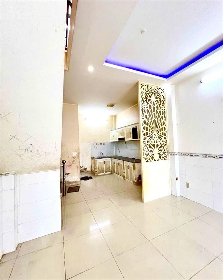 5,85 tỷ sở hữu nhà 3 tầng  hẻm 8m ô tô quay đầu  vào ở ngay