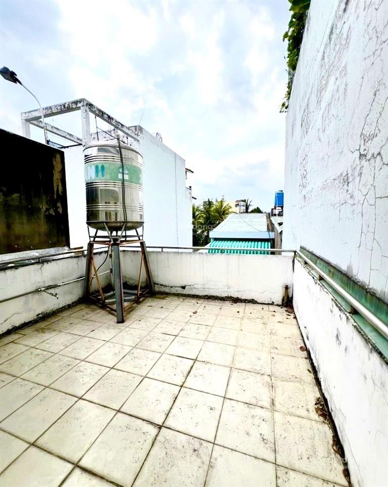 5,85 tỷ sở hữu nhà 3 tầng  hẻm 8m ô tô quay đầu  vào ở ngay