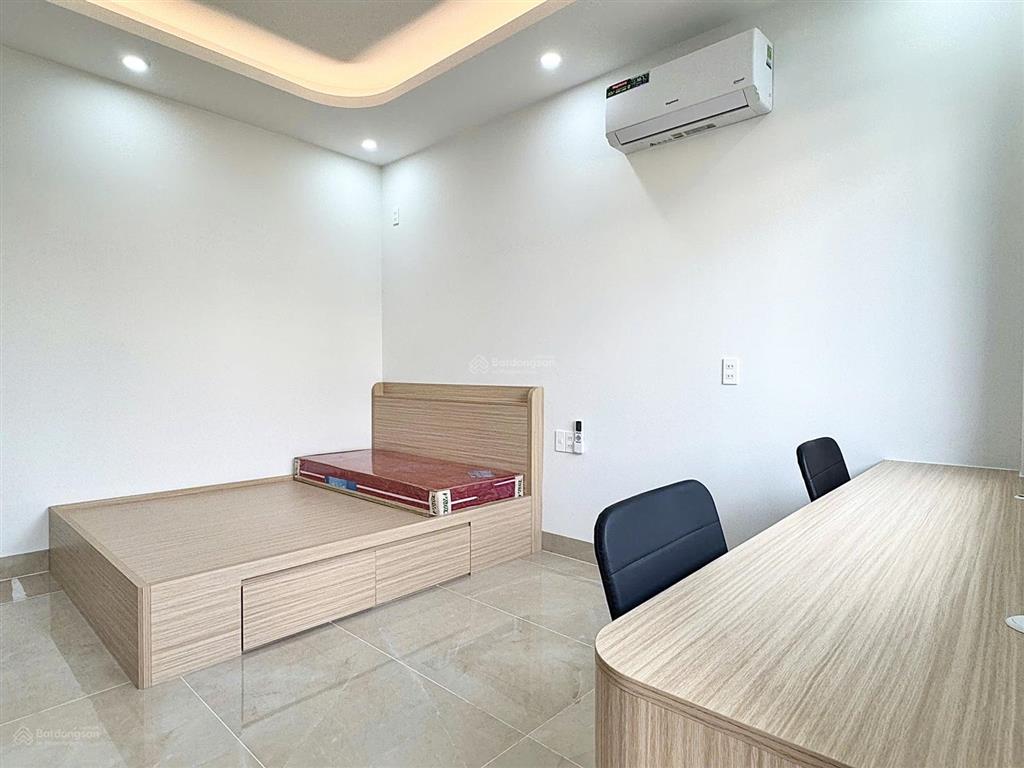 Khai trương studio mới xây ngay chợ cây quéo  hoàng hoa thám tiện di chuyển q1, q3 phú nhuận