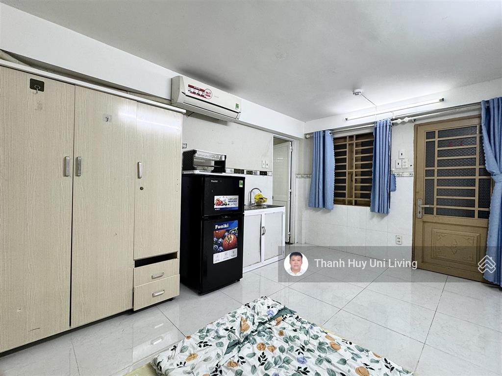 Phòng trọ sinh viên  đúng hình đúng giá ngay đh văn lang cs3 có máy lạnh