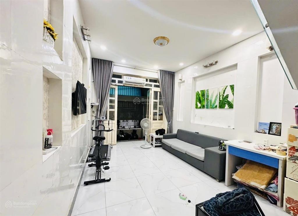Hót hít  2 mặt tiền kinh doanh spa tạp hoá  nở hậu  thông khu vip  linh tây thủ đức