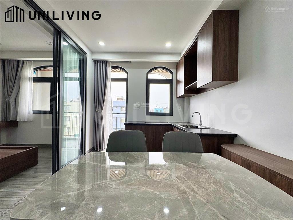 Cho thuê căn hộ 1pn, ban công, ngay trương văn bang, khu đảo kim cương, gần sala quận 2