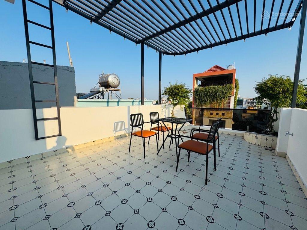 Gò vấp p6 # mặt tiền buôn bán kinh danh (4x12.5) 50m2 có thang máy # giá 9tỷ2  kết cấu  5 tần