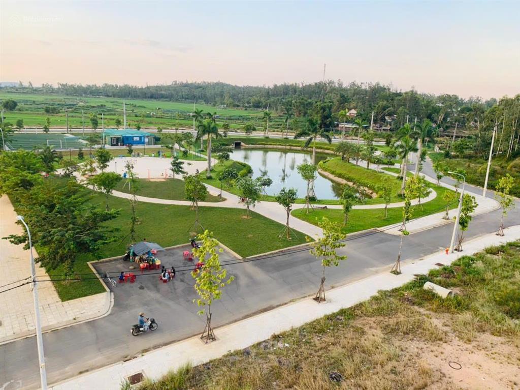 Lô đẹp nhất đối diện công viên  mặt tiền đường bích khê  đối diện công viên   ngay