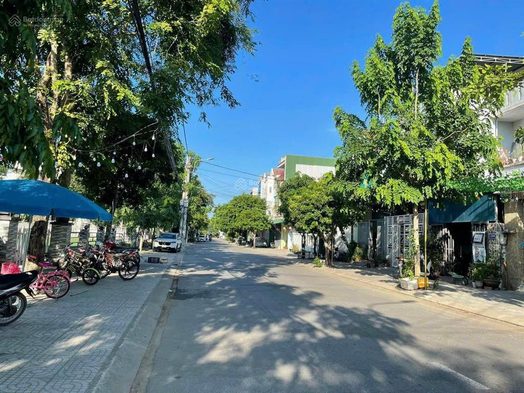 Đất nền trung tâm quảng ngãi mặt tiền 7m  liền kề quảng trường trung tâm  sẵn sổ công chứng ngay