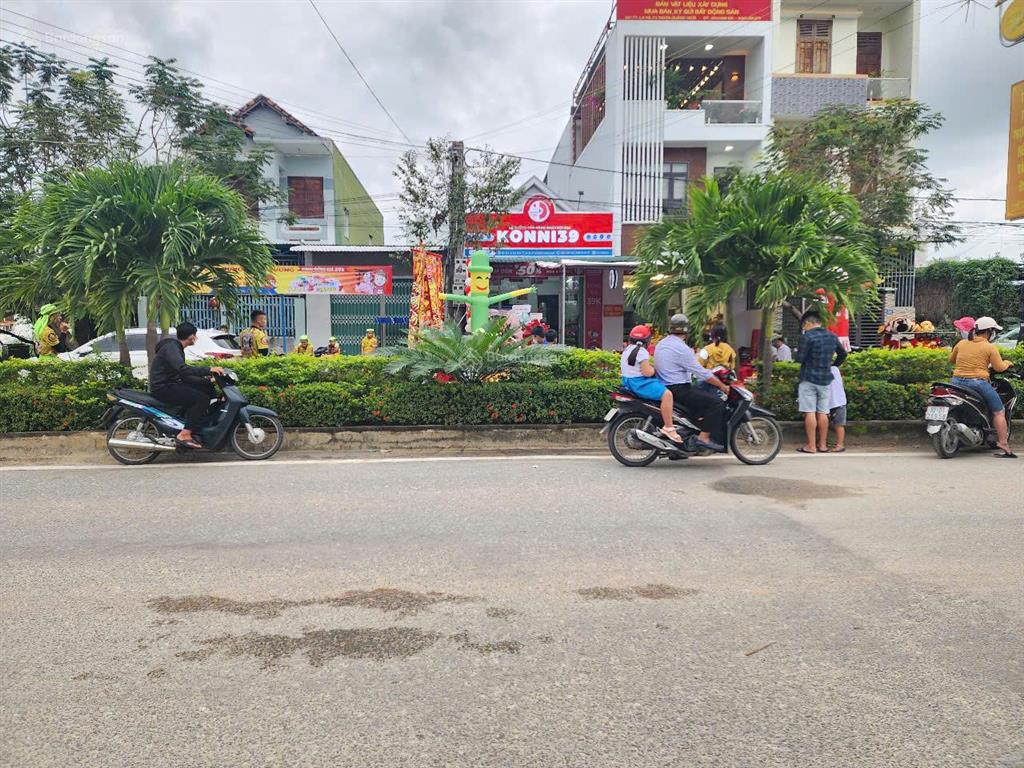 Đất nền trung tâm quảng ngãi mặt tiền 7m  liền kề quảng trường trung tâm  sẵn sổ công chứng ngay