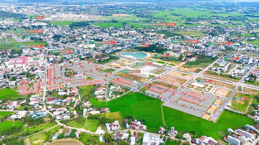 Đất nền trung tâm quảng ngãi mặt tiền 7m  liền kề quảng trường trung tâm  sẵn sổ công chứng ngay