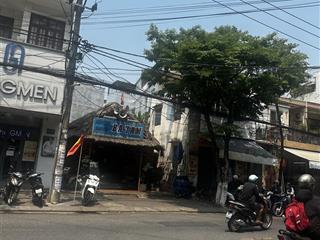 Bán nhanh nhà mặt phố núi thành, 240m2, mặt tiền 9,5m giá 25tỷ