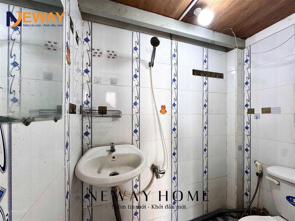 Cho thuê phòng giá rẻ  dạng có gác  gần đh văn hiến, đầm sen  thuận tiện qua q11, bình tân, q6..