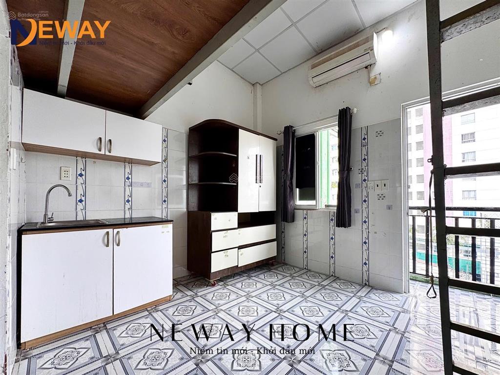 Cho thuê phòng giá rẻ  dạng có gác  gần đh văn hiến, đầm sen  thuận tiện qua q11, bình tân, q6..