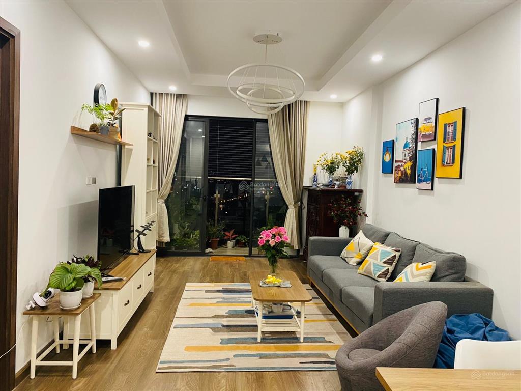 Cho thuê cc green park trần thủ độ, 10.5 triệu, 83m2, 2pn+1, 2wc khách thuê chỉ xách vali vào ở