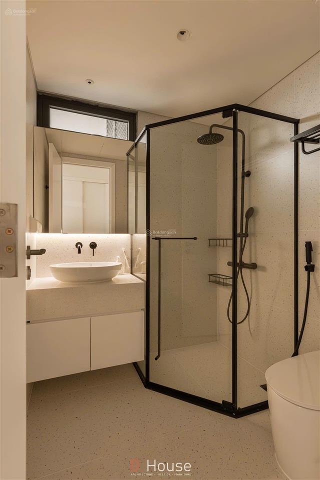 Giá rẻ 8,5 tỷ đã có căn 2 ngủ 80m full nội thất tầng trung săn sổ tại mandarin garden 2, 0702 124 ***