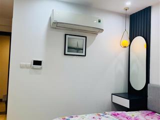 Cho thuê cc 3pn 105m full đồ giá 12.5tr giá hời vào ở được luôn tại rose town 79 ngọc hồi
