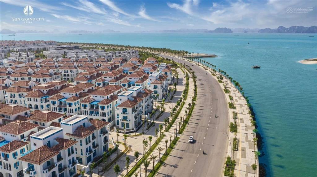 Bán biệt thự song lập feria tại trung tâm dl bãi cháy sổ cầm tay