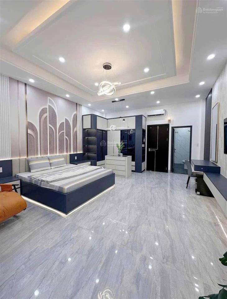 Cần bán gấp nhà đường nguyễn hữu trí, gần chợ điệm dt 110m2 shr