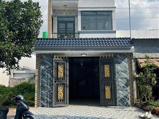 Bán gấp nhà đường dương đình cúc gần tiểu học lương thế vinh. dt 105m². giá 3.2 tỷ