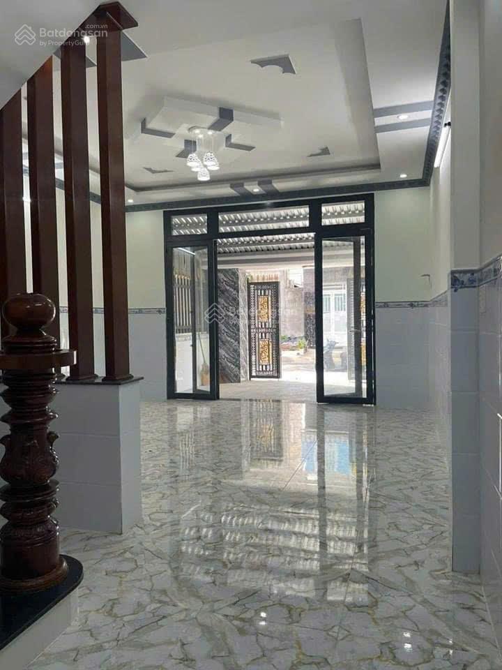 Bán gấp nhà đường dương đình cúc gần tiểu học lương thế vinh. dt 105m². giá 3.2 tỷ