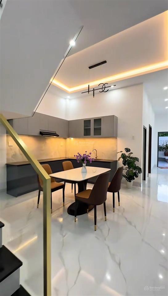 Kẹt tiền bán gấp nhà 1 lầu hồ học lãm 920 triệu, 110m2, gần go an lạc