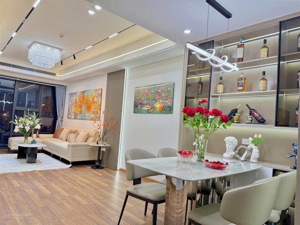 Giá rẻ nhất bán căn 2pn  2vs dự án thái hà bộ công an & hh epichomes có slot ô tô.  0906 241 ***