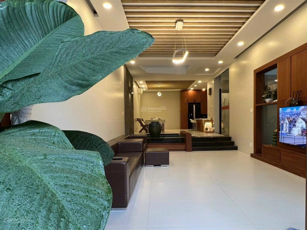 Bán nhà hxh nguyễn văn đậu  hoàng hoa thám p. 5 bt (6,3x20m) 3 lầu mới. giá chỉ 13,8 tỷ