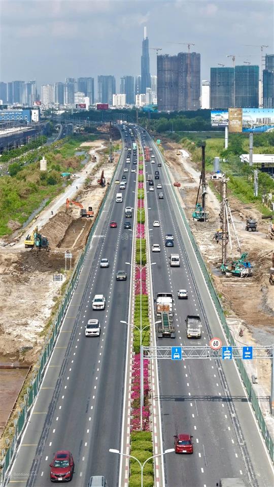 Bán căn hộ homyland riverside giá rẻ nhất q2, 81m22pn2wc giá chỉ 4,67tỷ nt cơ bản.  0901 838 ***