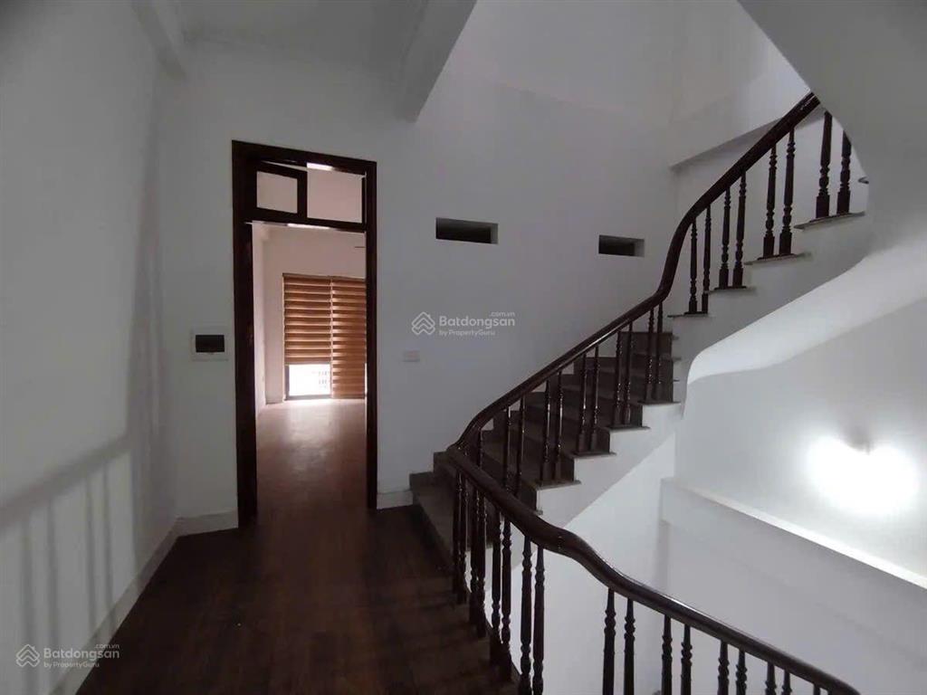 Bán nhà mp phú thượng, tây hồ 74m2, 5 tầng, mt 4.5m vỉa hè ô tô vòng quanh gần hồ tây kd đỉnh 24 tỷ