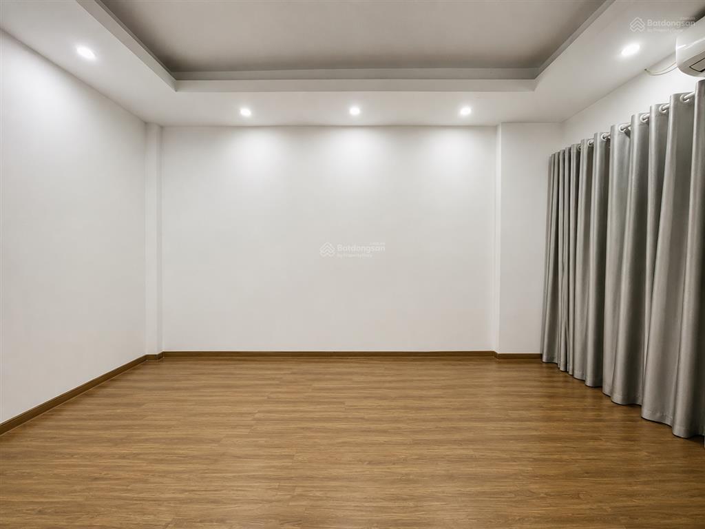 Mua ở ngay nhà thụy phương 5 tầng  nhỉnh 5 tỷ