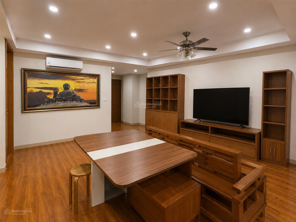 Căn hộ 70m  không gian rộng rãi  dễ bố trí công năng