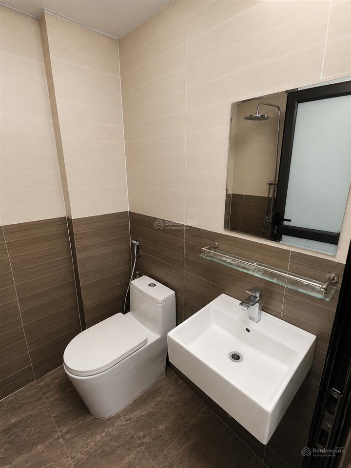 Nhà dân xây chắc chắn  khu dân cư ổn định bắc từ liêm