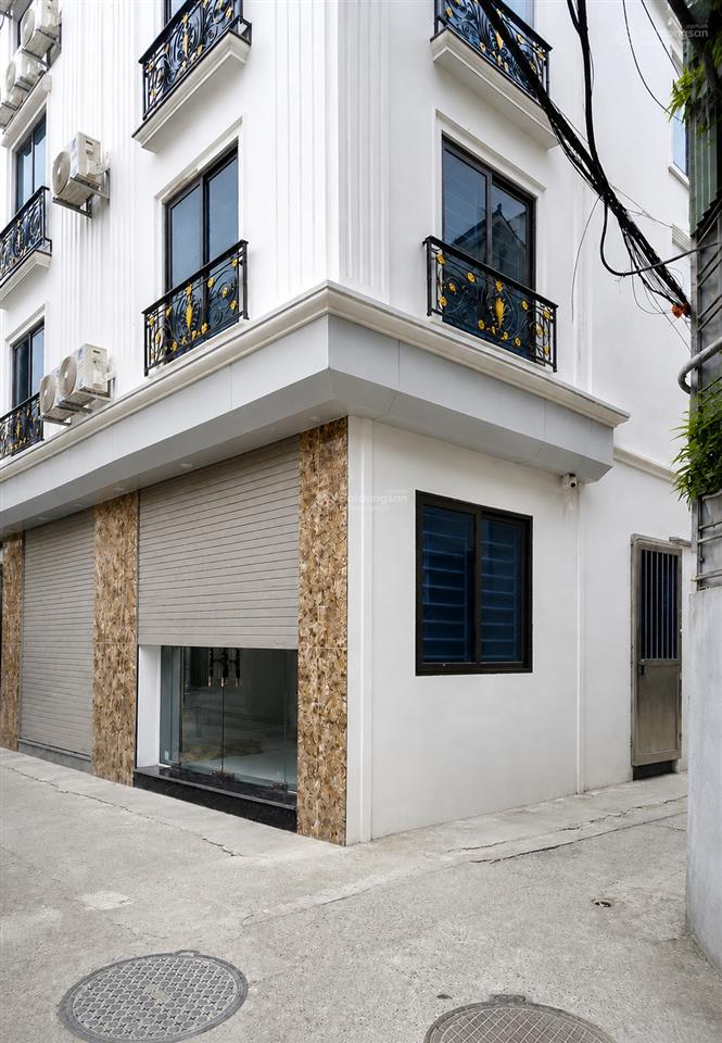 Nhà 6 tầng bắc từ liêm  lô góc thang máy mới tinh