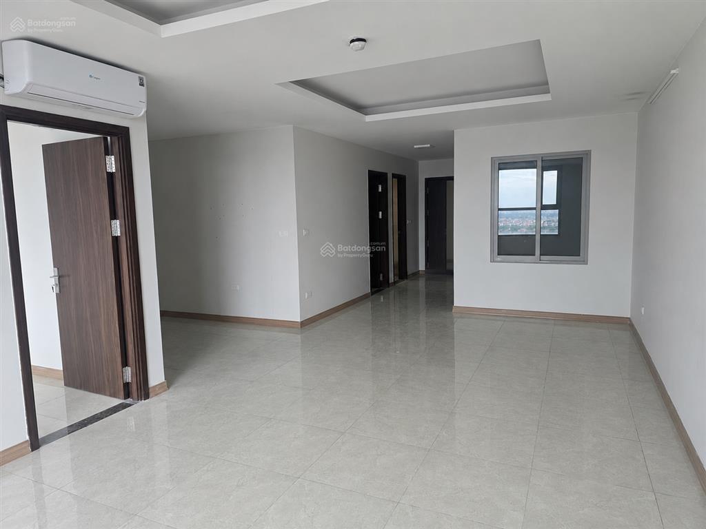 Chung cư ia20 ciputra  view sông hồng  sổ sẵn sàng