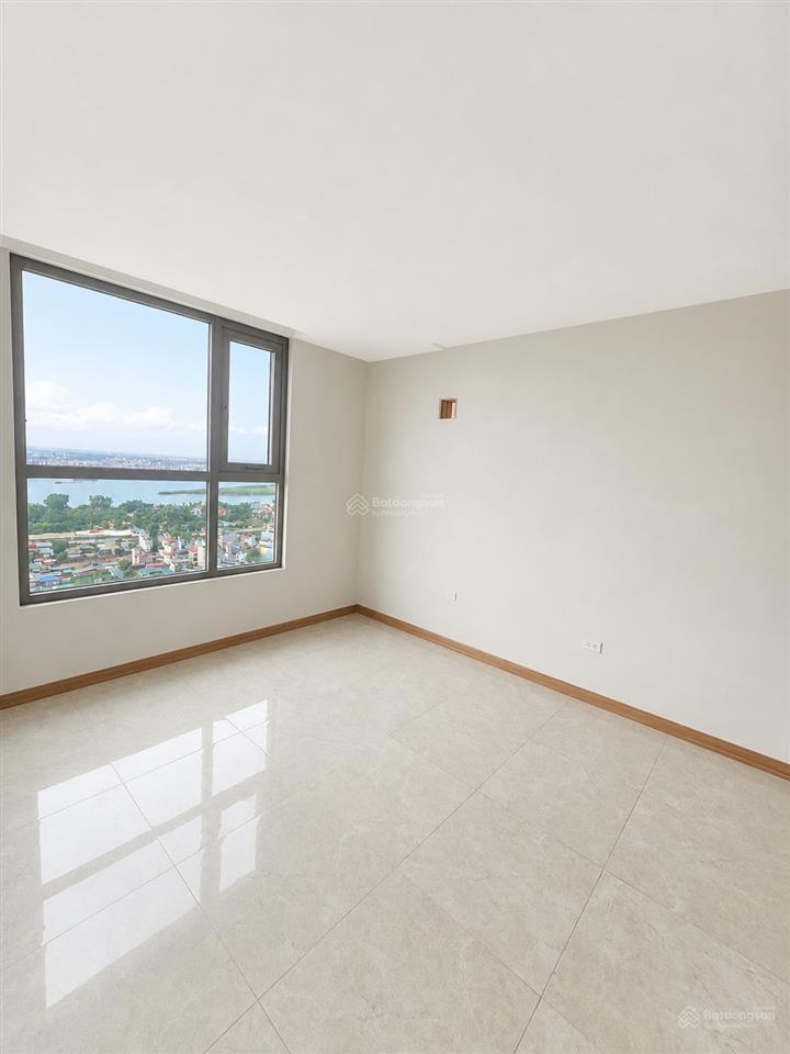Chung cư ia20 ciputra  view sông hồng  sổ sẵn sàng