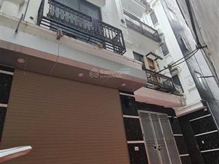 Giá hiếm cổ nhuế  5 tầng  ngõ thông, gần ô tô