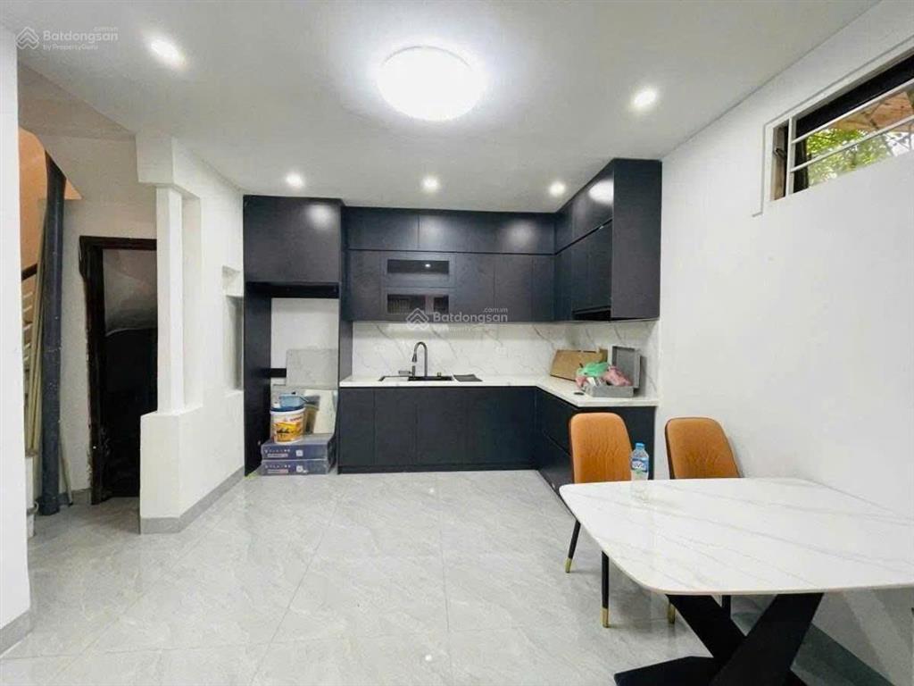Yên hòa  lô góc 3 thoáng  sân rộng