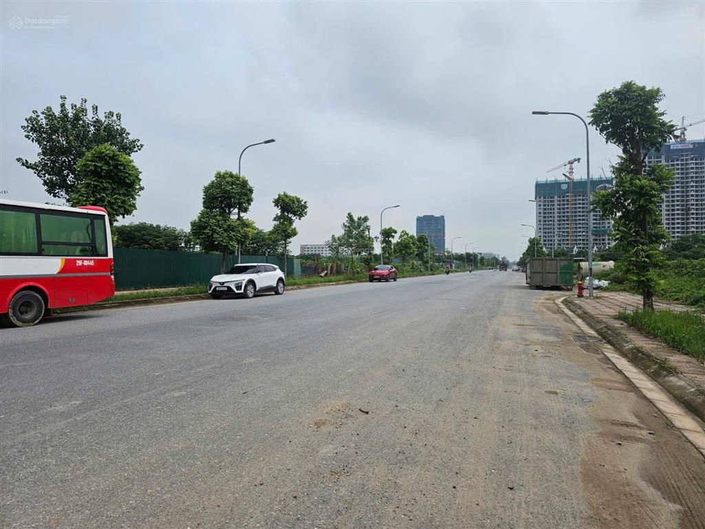 Đất phân lô nguyễn đình tứ  90m2  mặt tiền 7,2m ô tô tránh