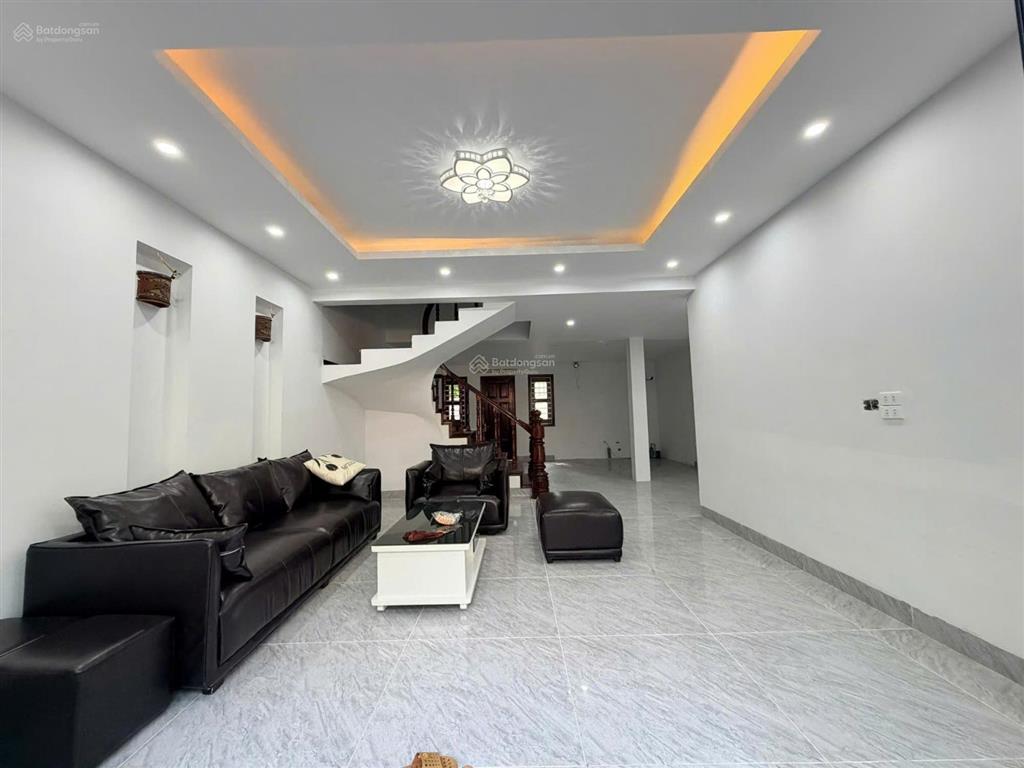 Nhà đơn lập sân vườn 175m2  đông ngạc  ngõ ô tô